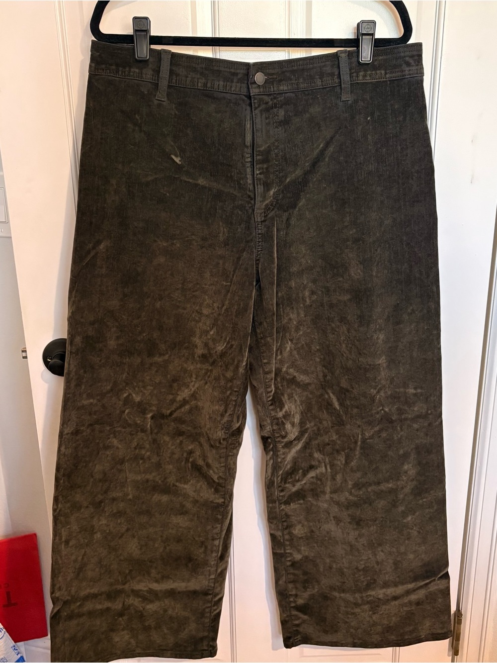Universal Thread NWT Olive Green Velvet Sailor Wide Leg Size 16 R Pants